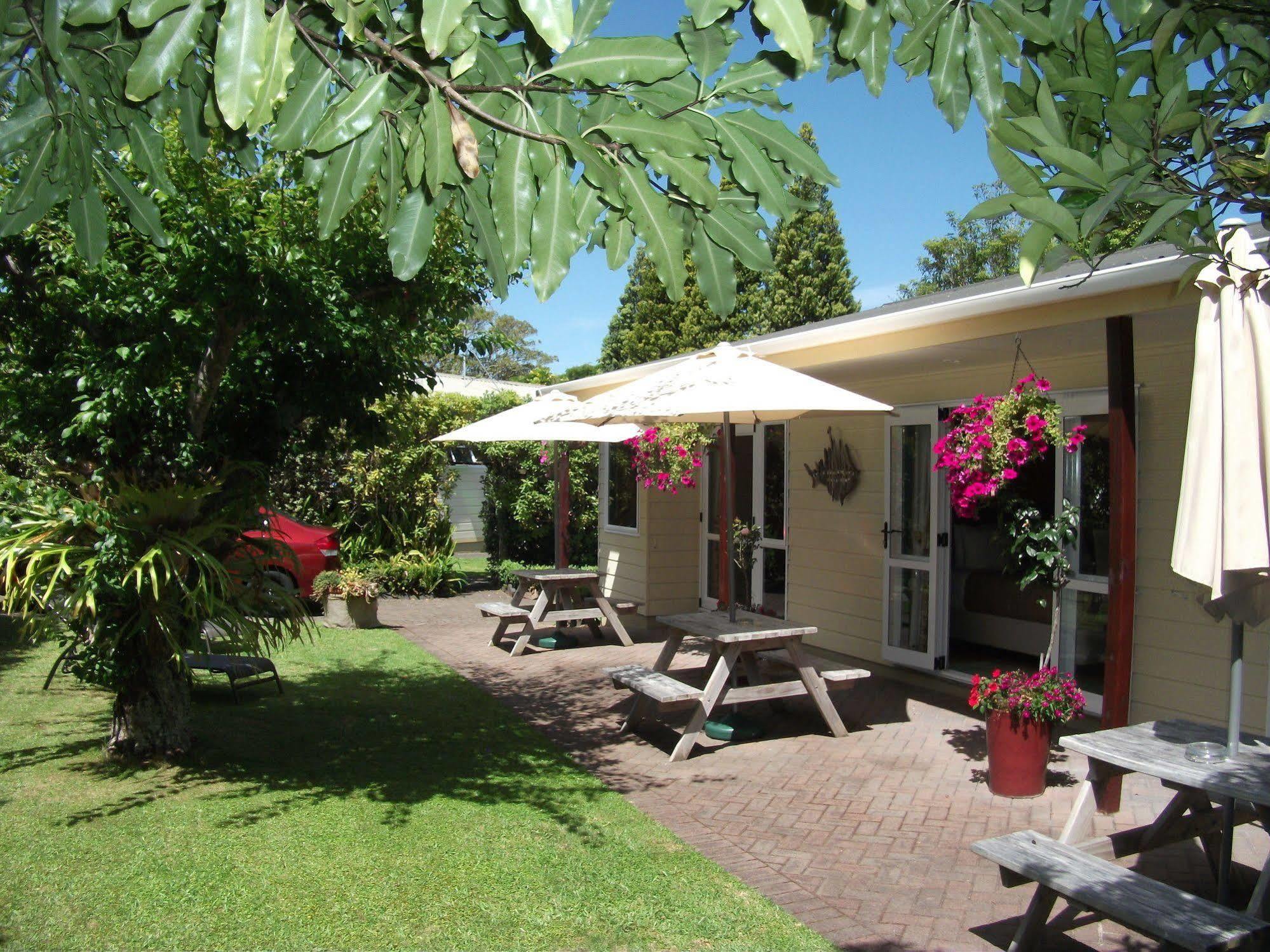 Tatahi Lodge Beach Resort Hahei Dış mekan fotoğraf