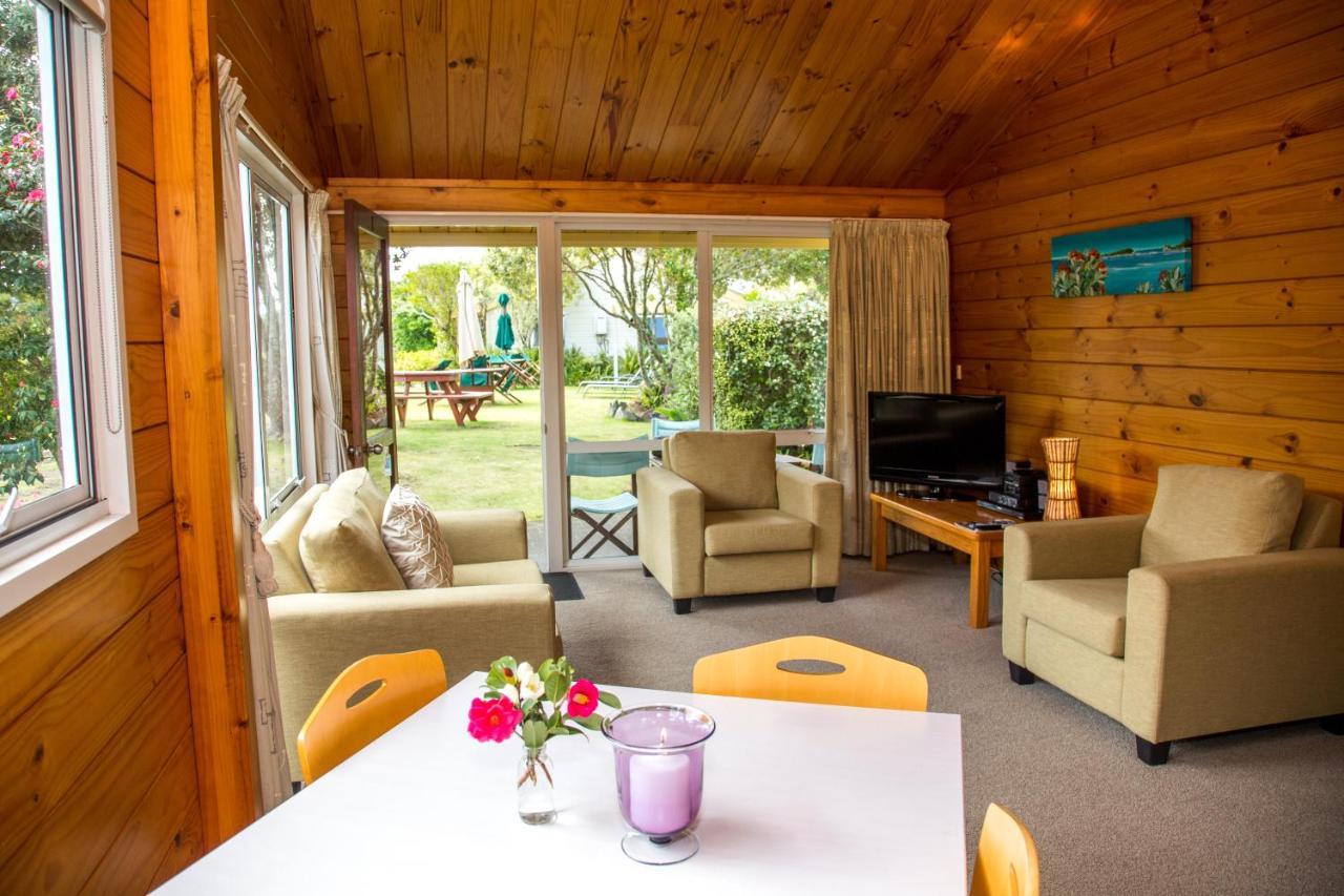 Tatahi Lodge Beach Resort Hahei Dış mekan fotoğraf